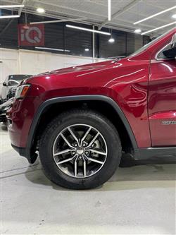 جیپ گراند شیرۆکی